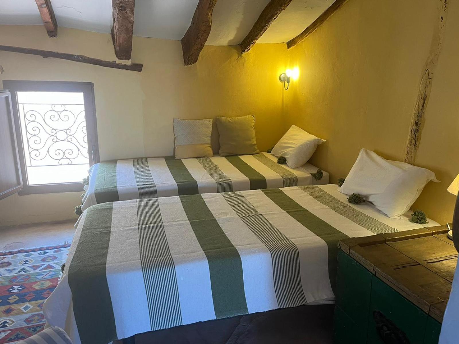 Casa Con Vistas Al Mar Y Patio De Buganvillas Aigues المظهر الخارجي الصورة